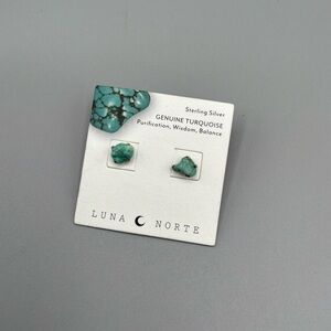 Genuine turquoises sterling silver stud earrings
